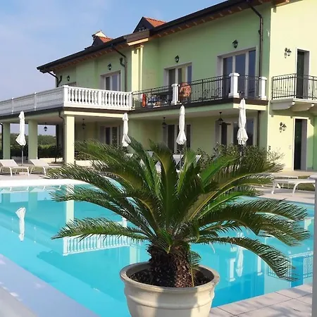 Residenza פאסטרנגו