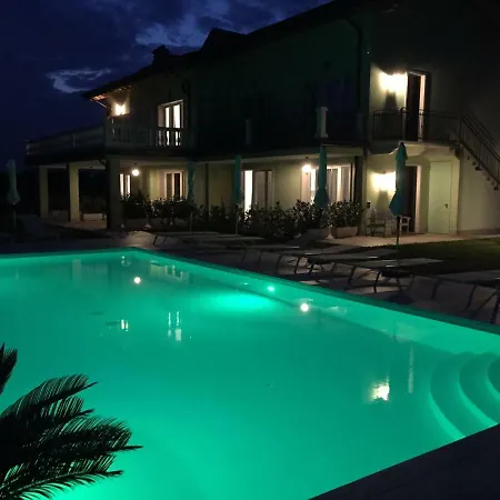 Residenza باسترينغو